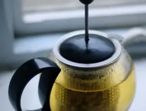 té