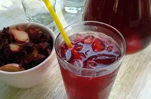 té
