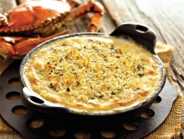 Crème de Brie Champagne y Gratinado de Cangrejo