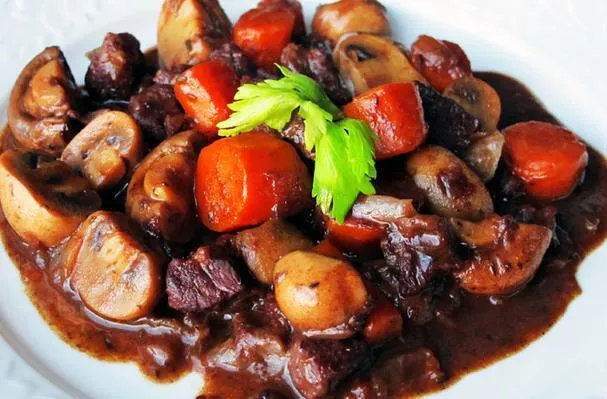Boeuf Bourguignon Fácil