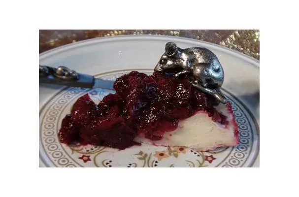 Brie horneado con arándanos fácil