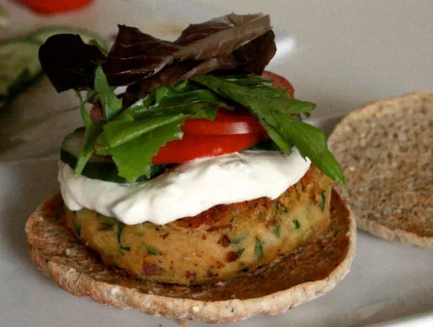 Hamburguesa de falafel