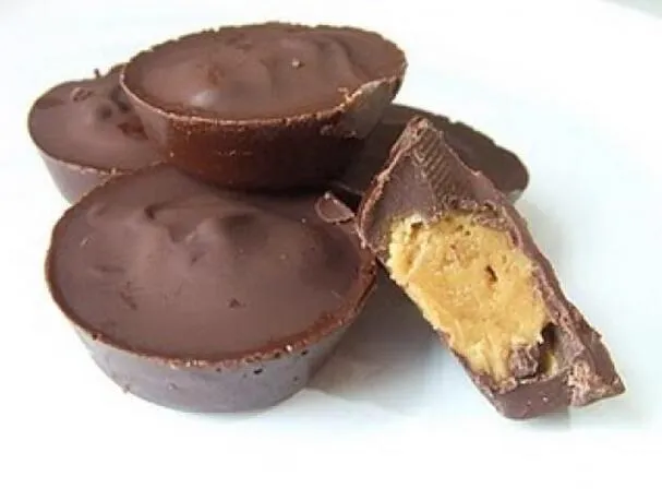 Copas de mantequilla de maní sin gluten ni lácteos