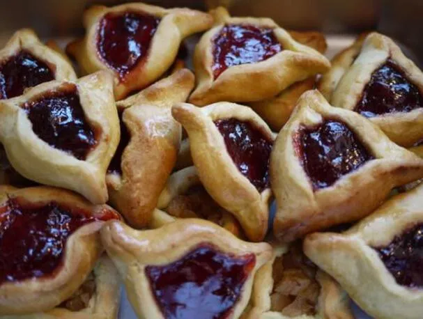 Hamentashen con masa de levadura