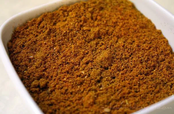 Polvo de curry casero