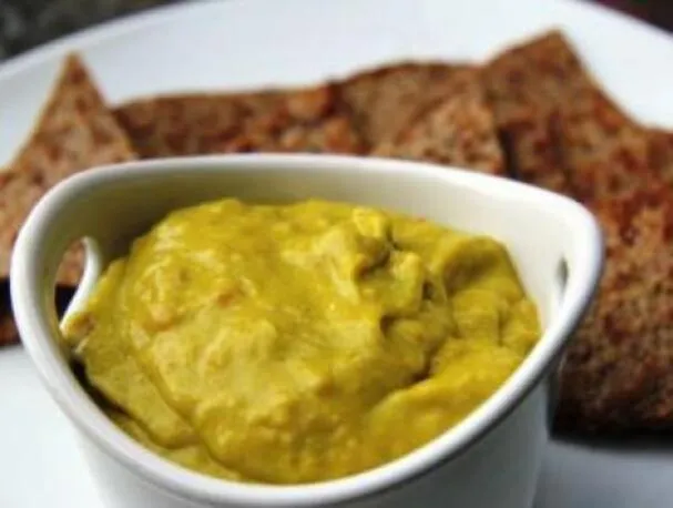 Dip de aguacate y mostaza