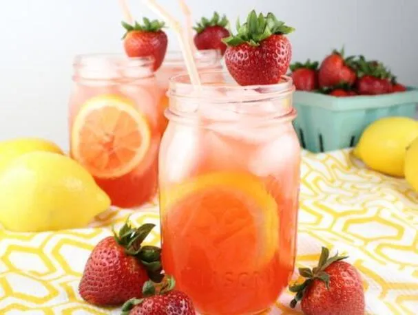 Limonada de Fresa Cargada