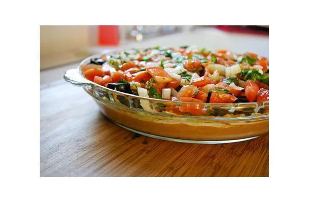 Dip mexicano de frijoles en capas