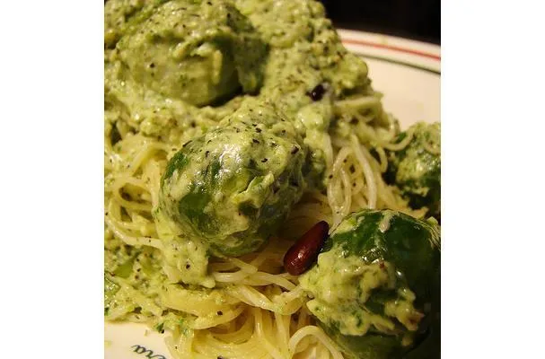 Salsa para pasta con limón y ajo