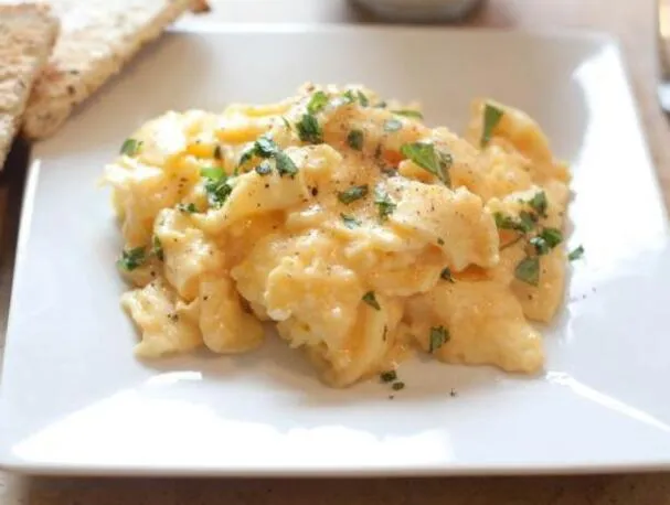Huevos Revueltos Suaves Perfectos