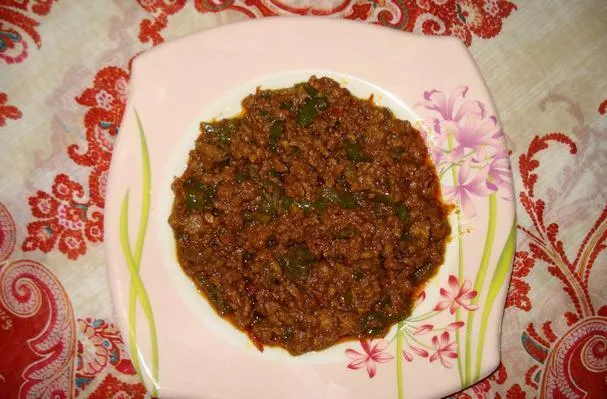 Qeema con Pimiento Morrón