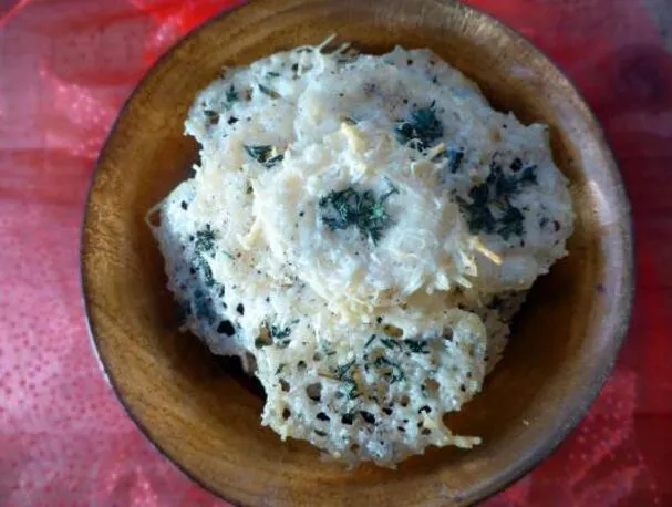 Receta rápida de canapé para patatas fritas de parmesano