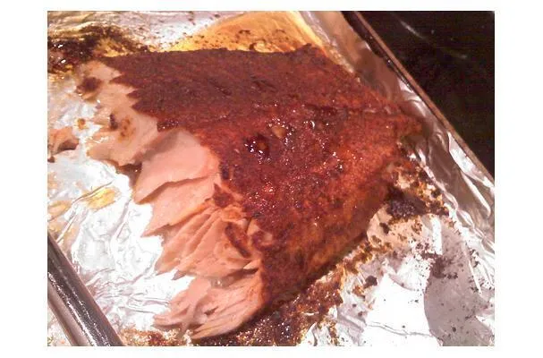 Salmón a la criolla