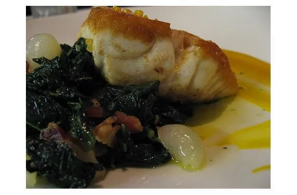 Pescado espada relleno