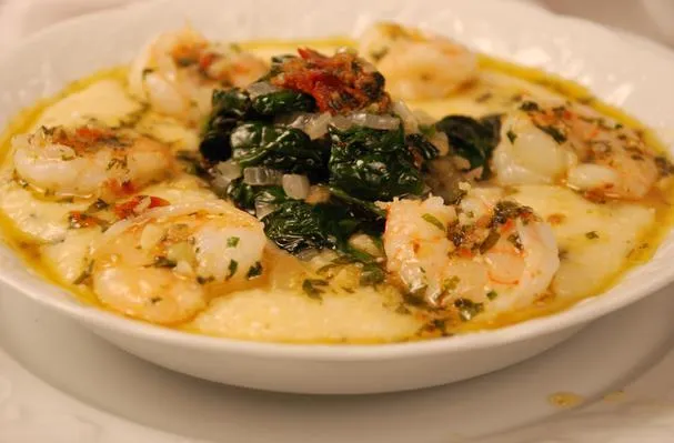 Una Belleza Sureña visita Provenza (Camarones y Sémola al Estilo Provenzal)