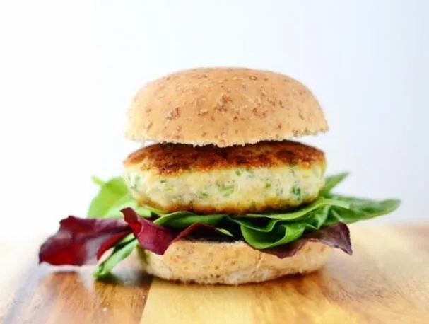 Hamburguesas de pollo y amaranto