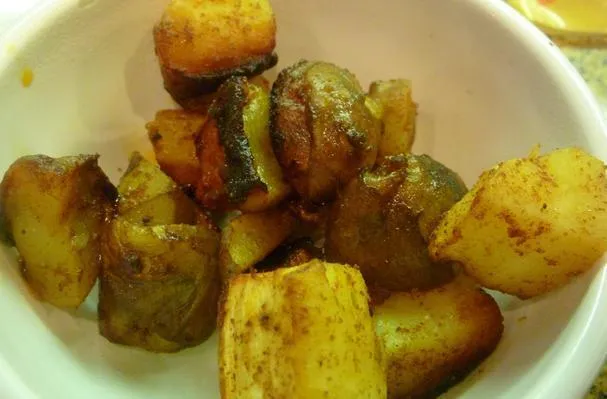 Alcachofas de Jerusalén y chirivías asadas al chili