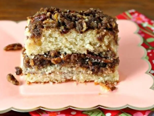Pastel de café con streusel de canela